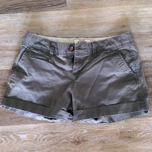 Gray Old Navy shorts